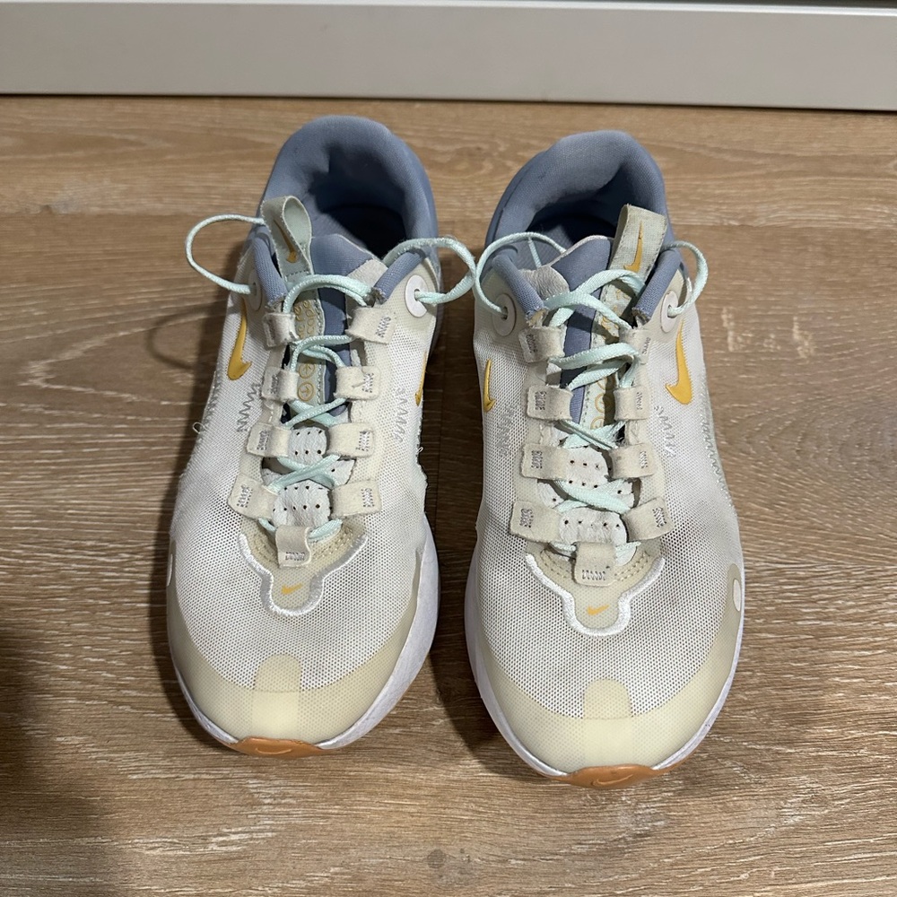 Nike shoes